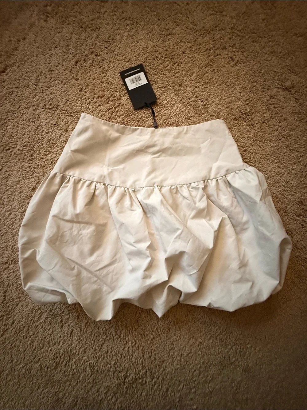 Lamarque Cream Balloon Skort - Picture 2 of 7
